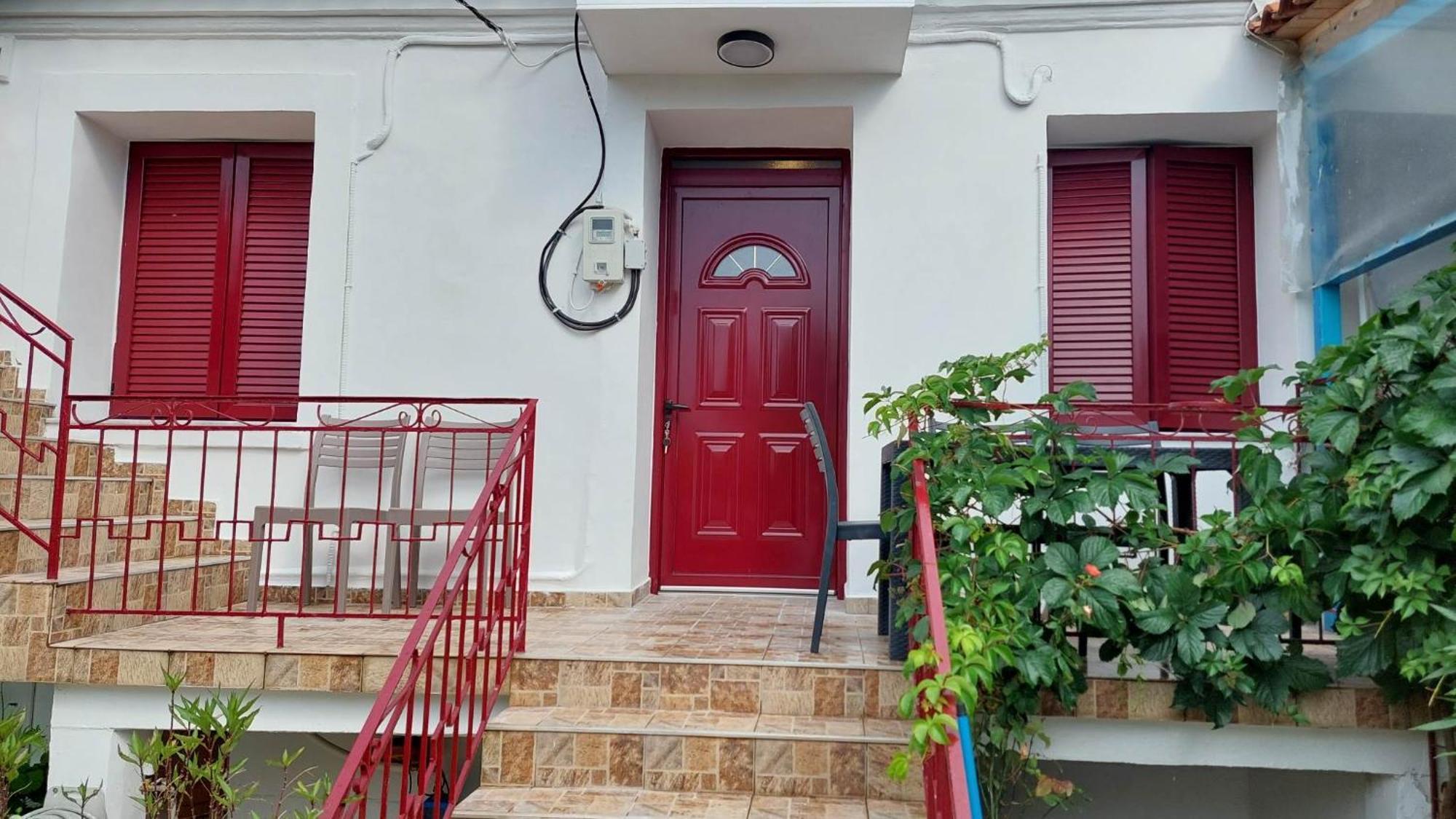 Sea La Vie Beach House Петра Екстериор снимка