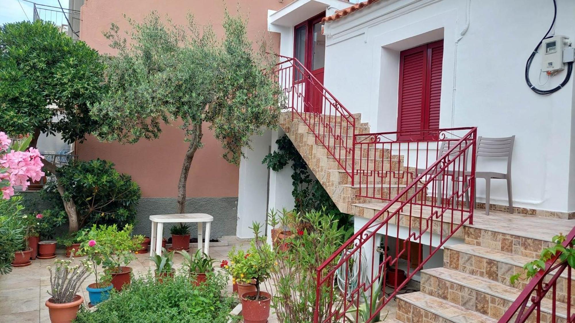 Sea La Vie Beach House Петра Екстериор снимка