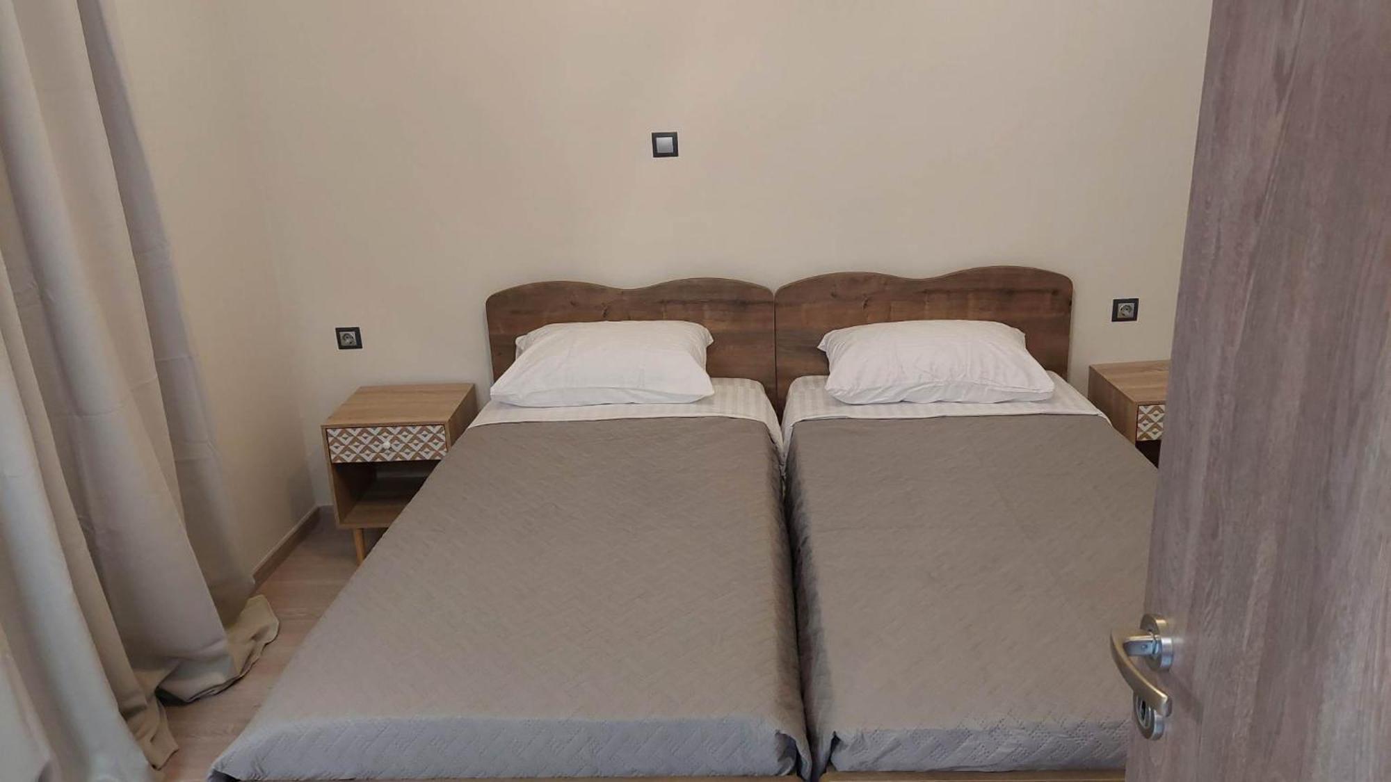 Sea La Vie Beach House Петра Екстериор снимка